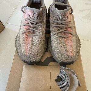 Yeezy boost 350